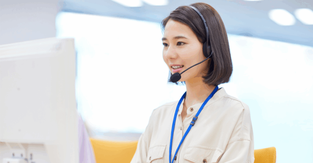 Call center agent conducting a post-discharge call.