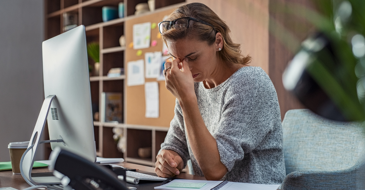 Resolving patient safety issues behind a computer